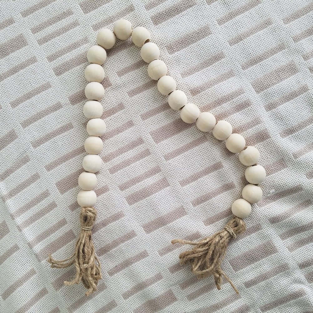 Farmhouse Beaded Garland